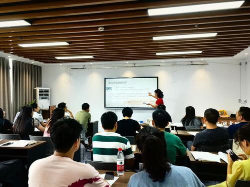 學校舉行心理普查訪談工作專題培訓